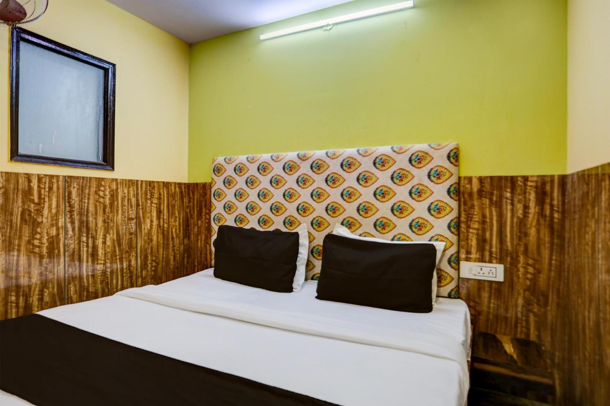 Hotel O Park View Delhi  Dış mekan fotoğraf