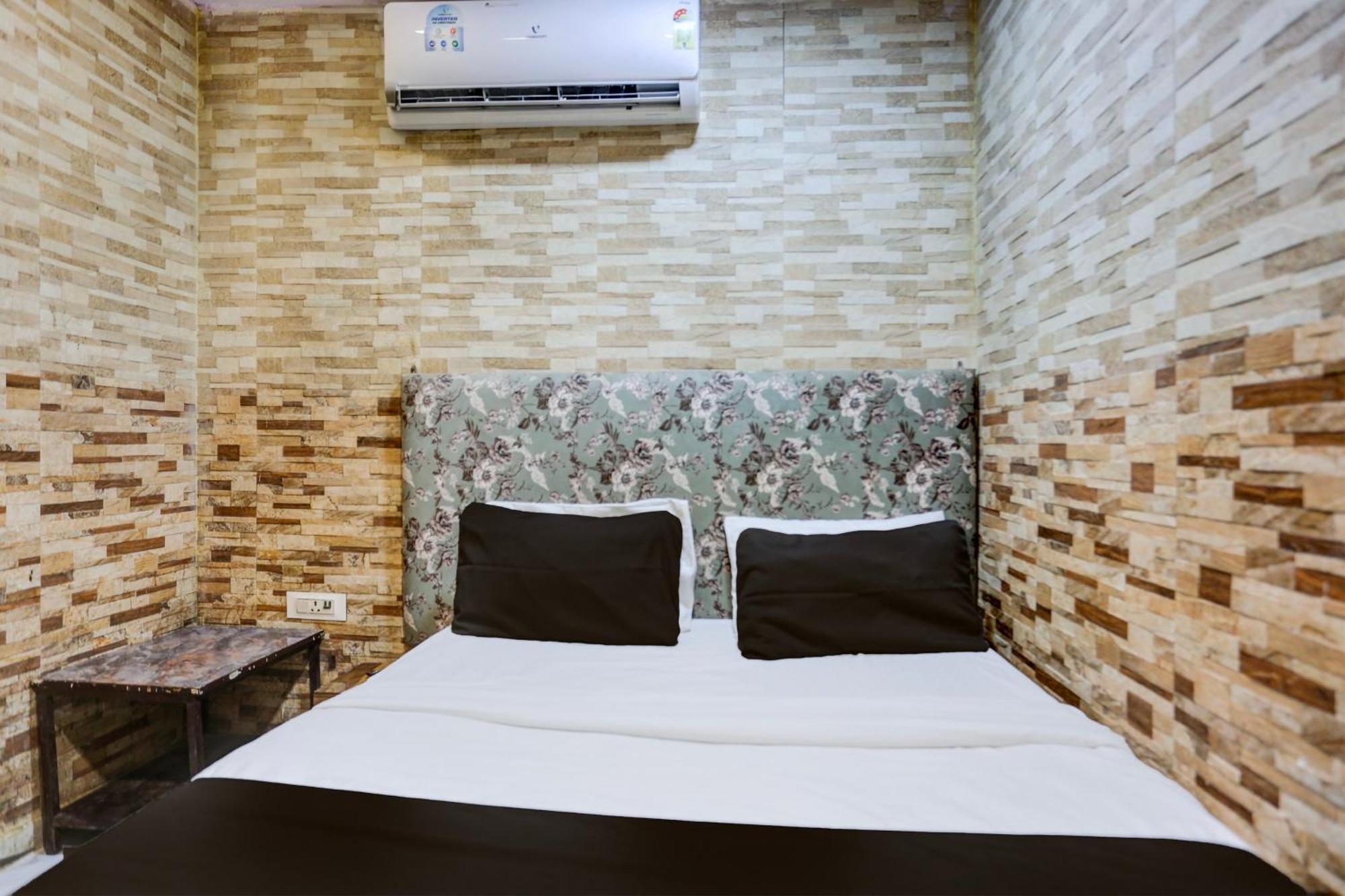 Hotel O Park View Delhi  Dış mekan fotoğraf